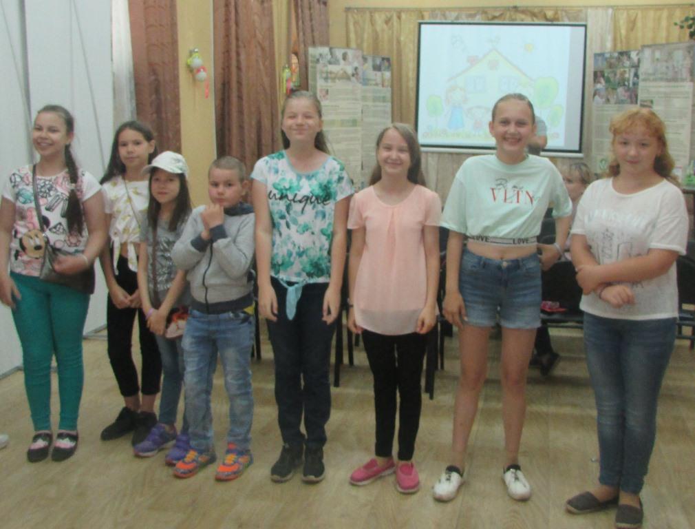 юные артисты.JPG юные артисты.JPG